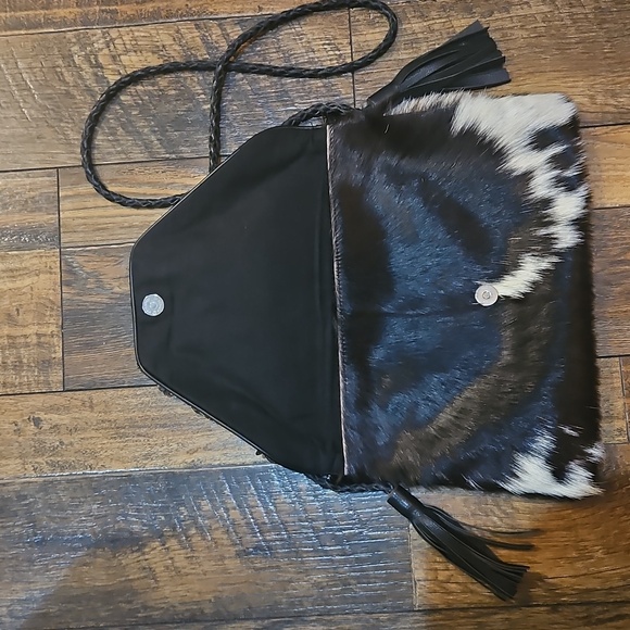 Anthropologie Ibban Calf Hair Leather Black and White Beaded Women's Purse.‎ - Picture 3 of 15